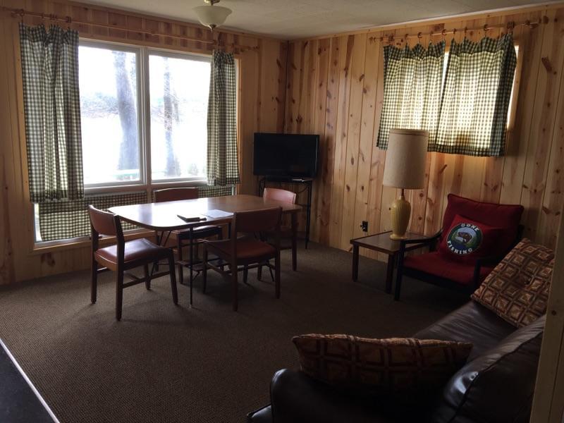 Dixon Lake Resort Motel Gaylord Exterior photo