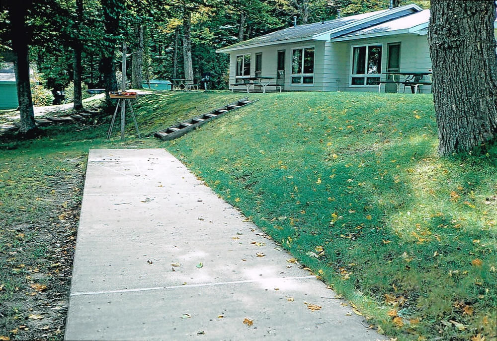 Dixon Lake Resort Motel Gaylord Exterior photo